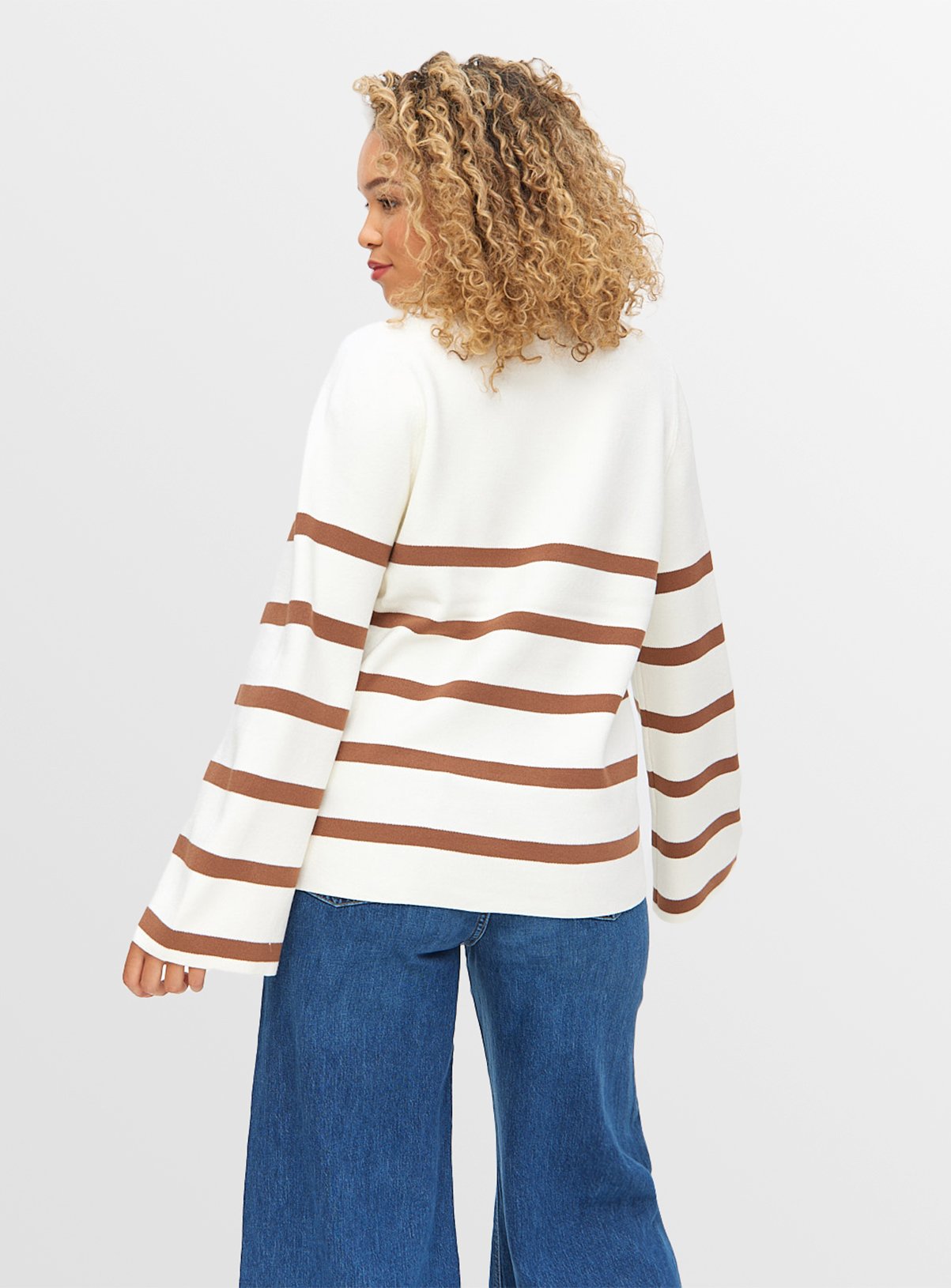Relaxed Stripe Crew Neck Jumper 20 - Image 4 thumbnail